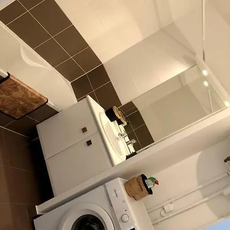 Cosy, Lyon, Avec Garage Privé *
