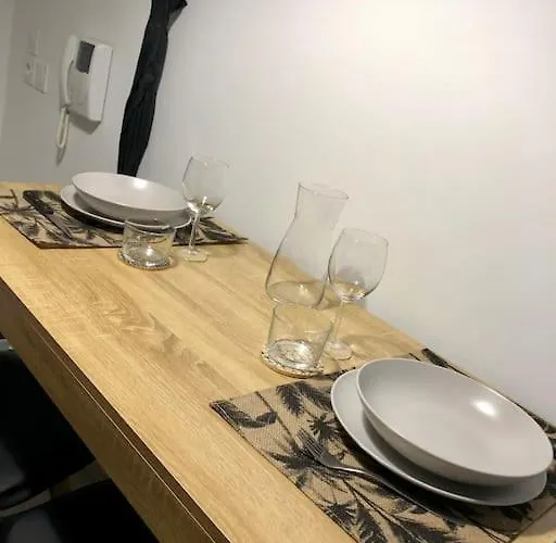 Cosy, Lyon, Avec Garage Prive Apartman *